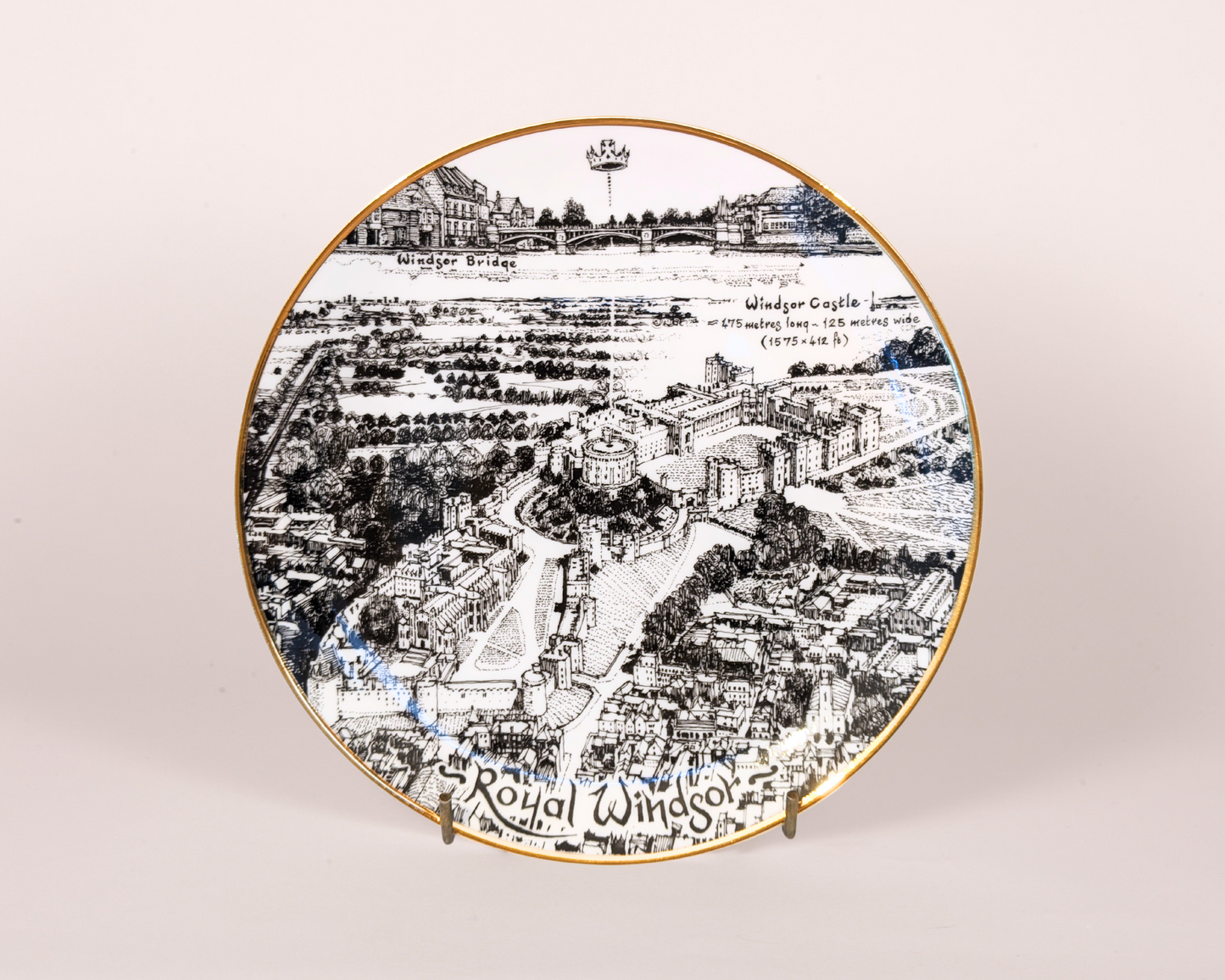 Royal Windsor 8" Fine Bone China Plate (B&W)